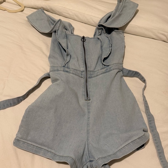Light Blue Ruffle Romper - Picture 2 of 2